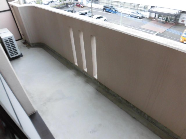 収納　セルリア大橋の収納