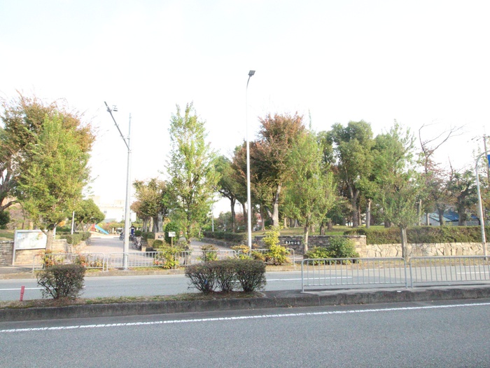 公園　豊島野公園（公園）まで700m