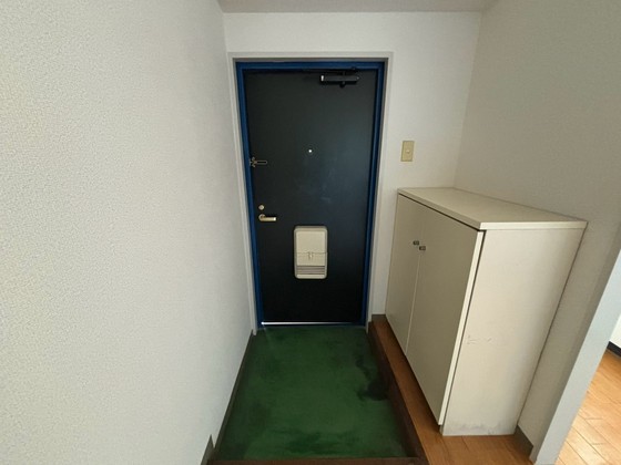 玄関　※別部屋の写真です