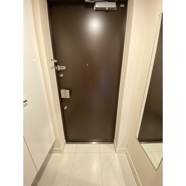 玄関　同タイプの部屋