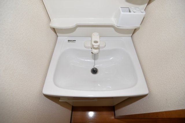 洗面設備　忙しい朝には欠かせない洗面所です