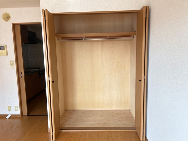 収納　お荷物の多い方でも安心のクローゼット付き♪