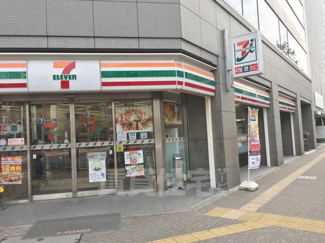 コンビニ　ファミリーマート　久屋通（コンビニ）まで419m