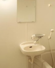 洗面設備　使いやすい洗面所です