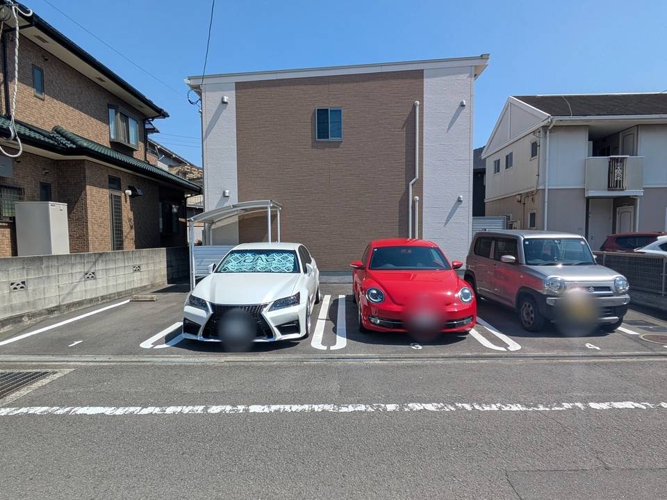 駐車場　駐車場