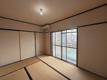 その他設備　エアコン付き！