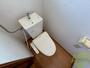トイレ　こちらはトイレです。清潔感があり、安心して使用できます。