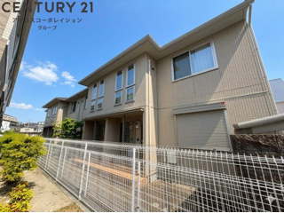 建物外観　オートロック付きで安心♪