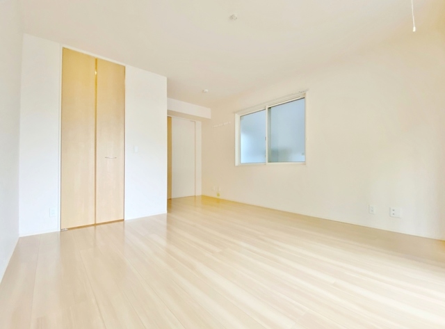 居室・リビング　綺麗で広いお部屋です