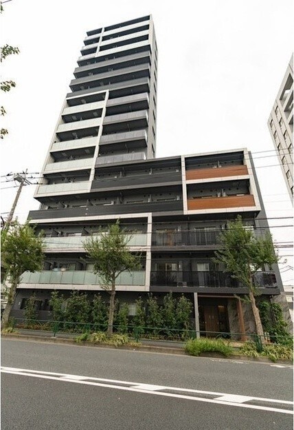 建物外観　オートロック完備