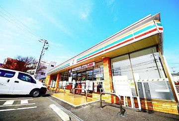 コンビニ　セブンイレブン横浜東希望が丘店（コンビニ）まで1682m