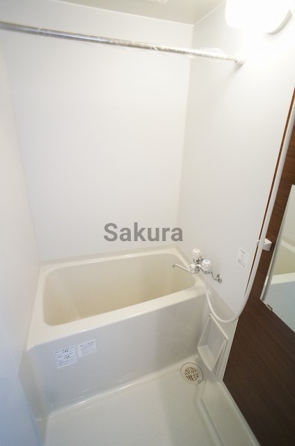 バス・シャワールーム　日々の疲れを癒すお風呂です♪