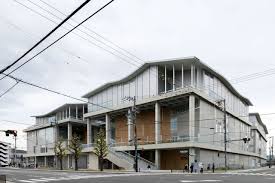 大学・短大　公立大学法人京都市立芸術大学（大学・短大）まで1563m
