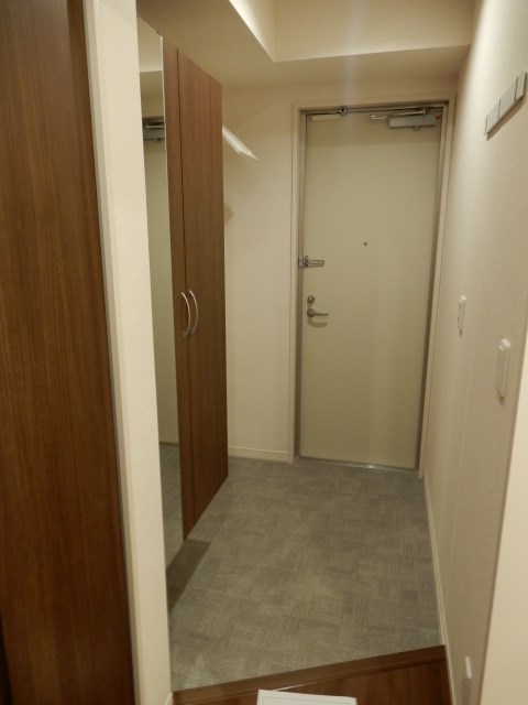 玄関　同施工会社の同仕様写真です。