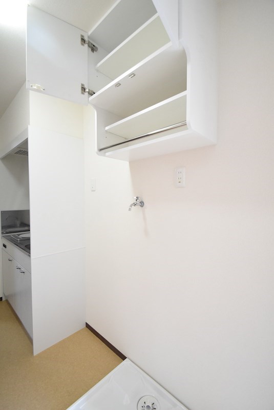 収納　室内洗濯機置場