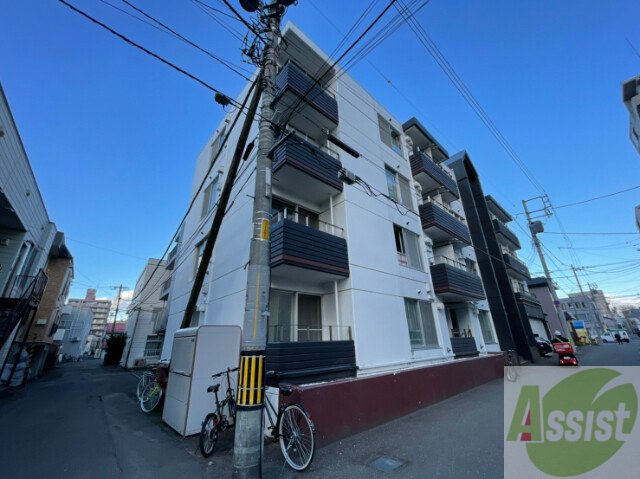 建物外観　札幌市中央区南１０条西「パークサイドクリスタル」
