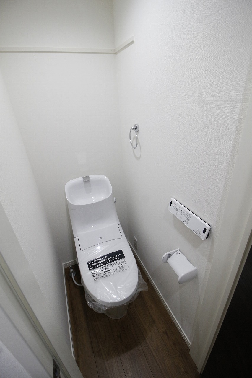 トイレ　別のお部屋の写真です