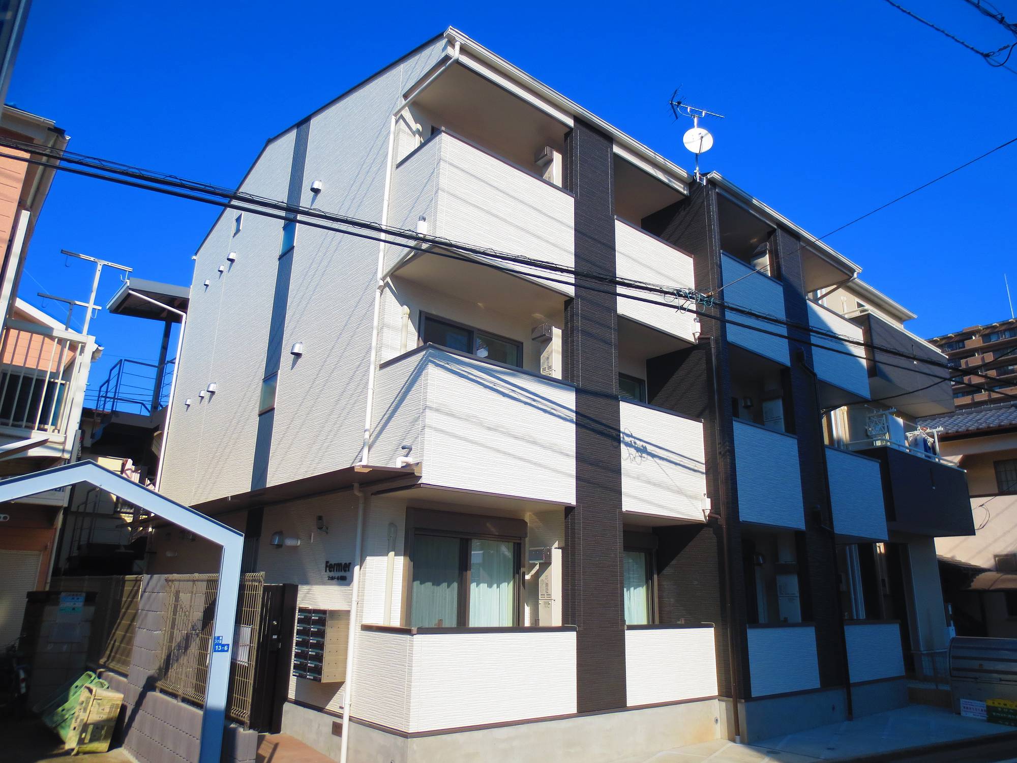 建物外観