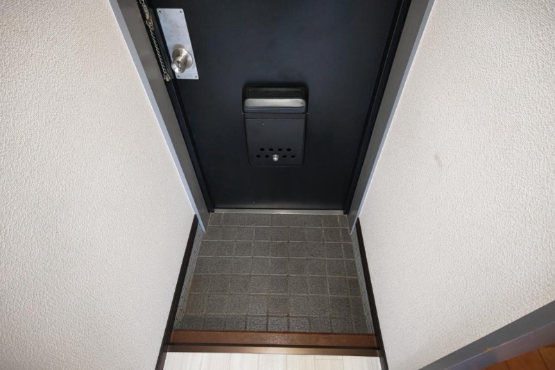 玄関　別号室イメージ