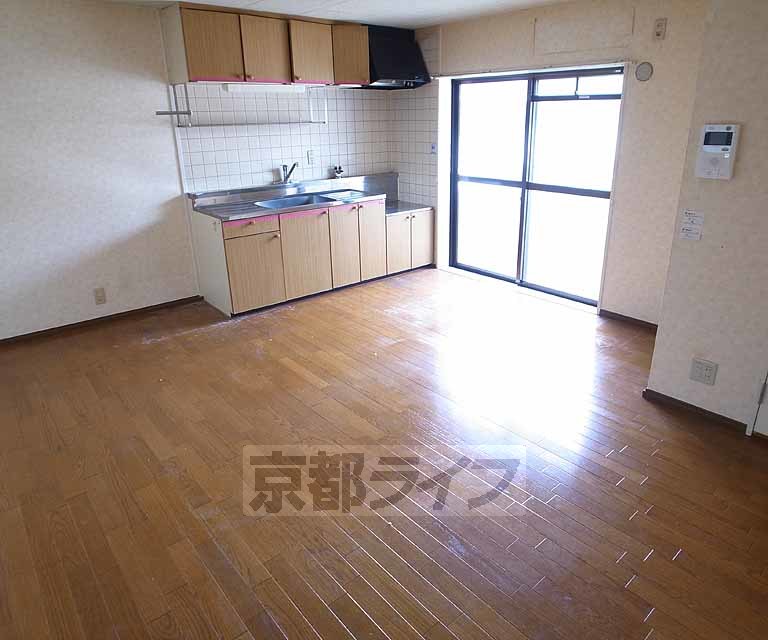 居室・リビング　広々としたお部屋ですね