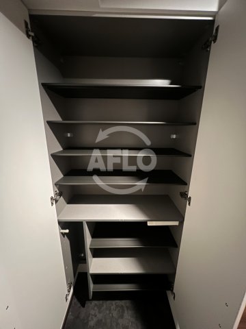 収納　セントリヴィエ大阪梅田　玄関収納