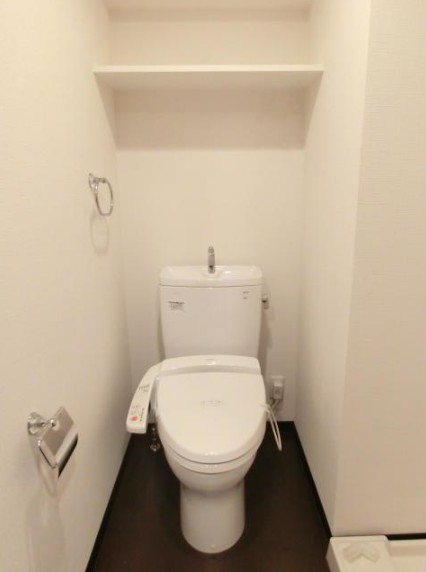 トイレ　清潔感のあるトイレです