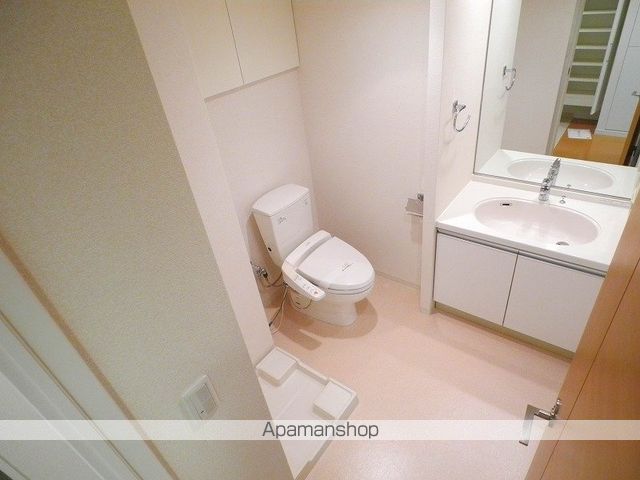 東京メトロ銀座線 末広町駅 徒歩6分 13階建 築21年のトイレ写真