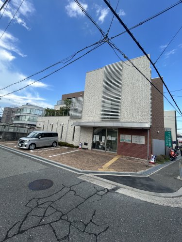 病院　かとう整形在宅クリニック（病院）まで386m