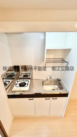 ＪＲ関西本線 ＪＲ難波駅 徒歩9分 13階建 築21年のキッチン写真