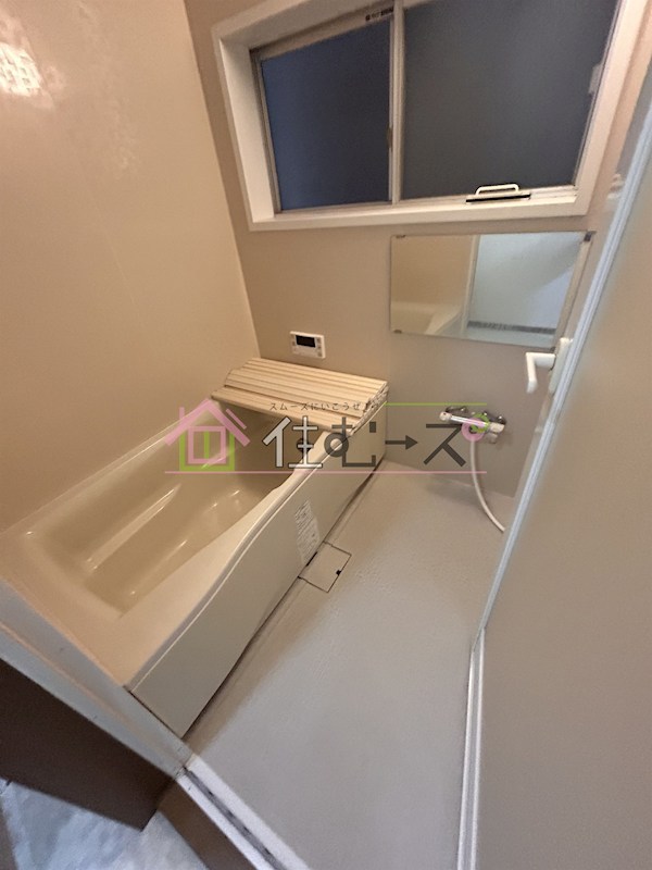 聖天下2丁目戸建の風呂写真