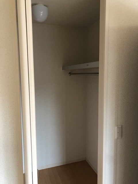 収納　別紙参照