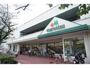スーパー　マルエツ東和店（スーパー）まで825m