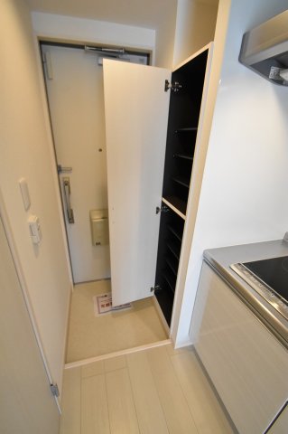 リブリ・高島台の玄関写真