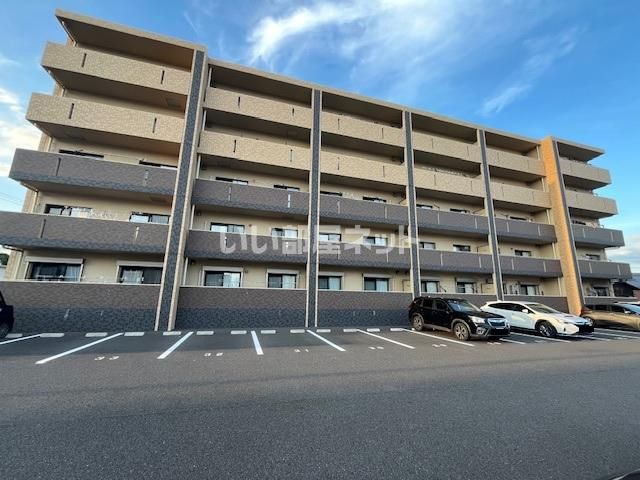 リアンレガーロ大分鶴崎ステーションの外観写真