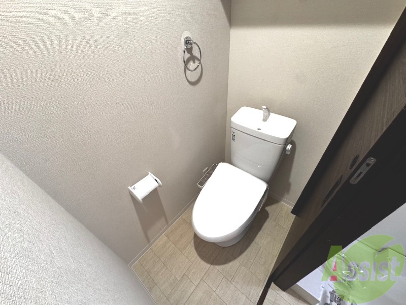 トイレ　トイレは、シャワートイレとなっております。