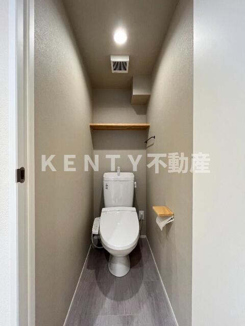 トイレ　シンプルで使いやすいトイレです