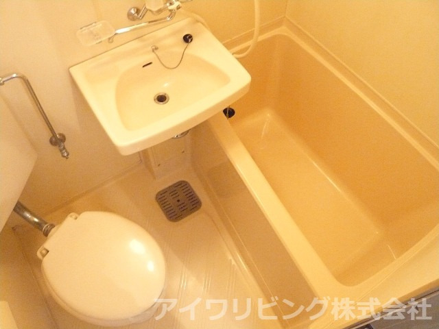 メゾンドPOSTの風呂写真