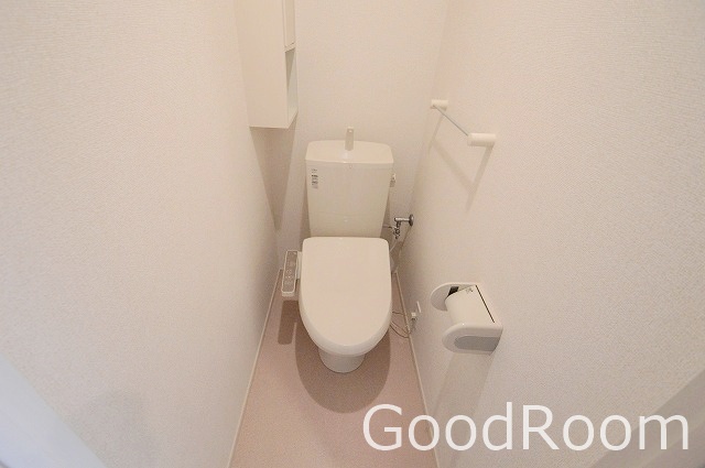 ＪＲ牟岐線 二軒屋駅 徒歩8分 2階建 築11年のトイレ写真