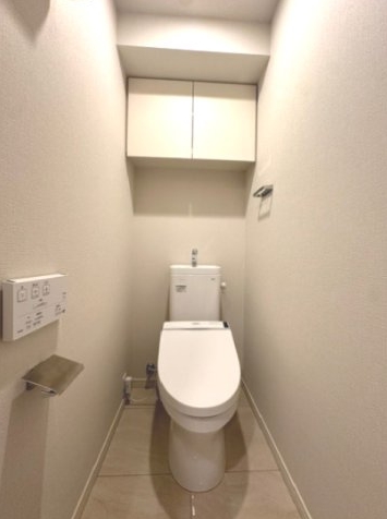 トイレ　※別部屋の参考写真です。