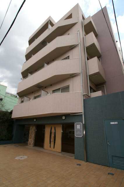 建物外観　落ち着いた雰囲気の外観です