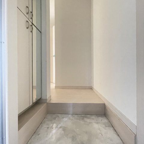 玄関　同仕様タイプです