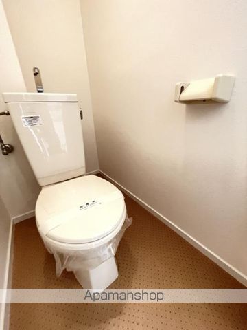 地下鉄堺筋線 天神橋筋六丁目駅 徒歩8分 6階建 築33年のトイレ写真