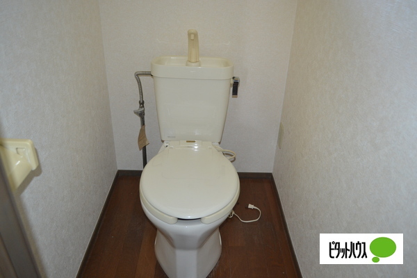 境ハイツラビリンスのトイレ写真