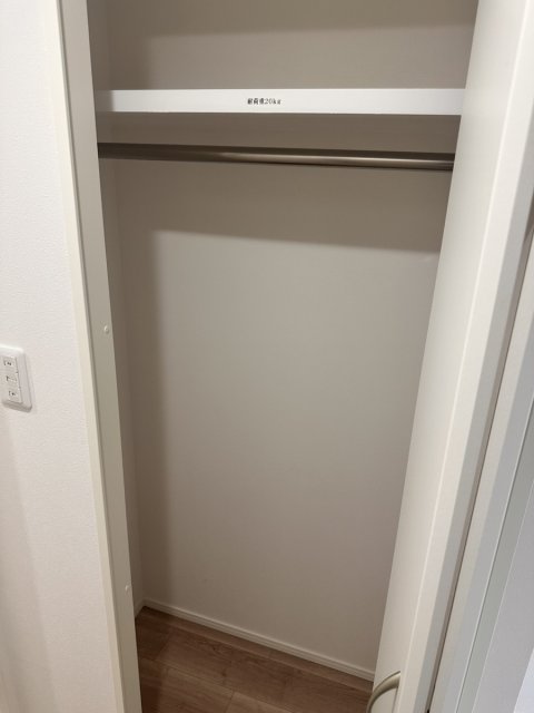 収納　※別号室の参考写真、現況優先※