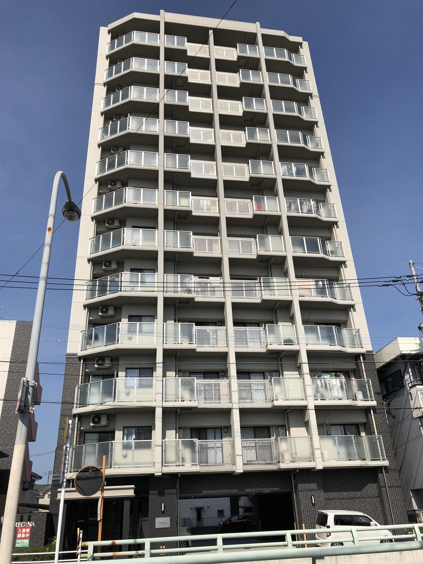 レジーナ東谷山の外観写真