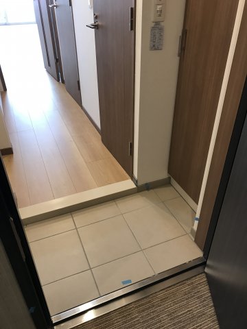 玄関　明るい玄関です