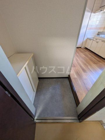 第5ドミール森田の玄関写真