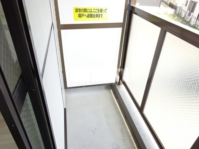 バルコニー　共用廊下