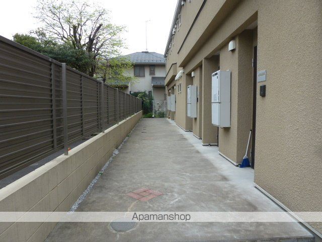 ＪＲ中央線 国立駅 徒歩4分 2階建 築14年の外観写真