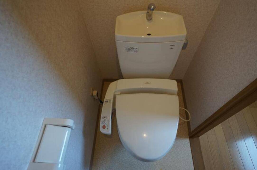 トイレ　トイレ